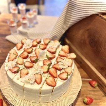 2/4 ~Valentaine Dessert Buffet~ 【限定40名】海沿いレストランが贈る　苺とチョコのデザートビュッフェ